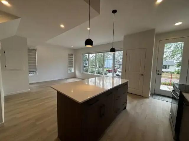 Townhouse for rent in Wedgewood, Alberta