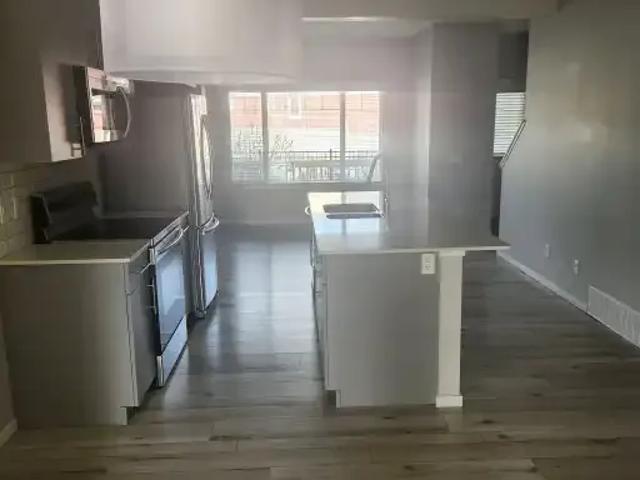 Townhouse for rent in Rosenthal, Edmonton