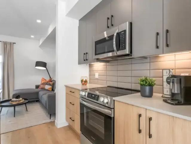 Townhouse for rent in Wedgewood, Alberta