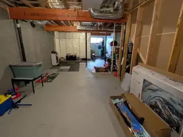 Townhouse for rent in Wedgewood, Alberta