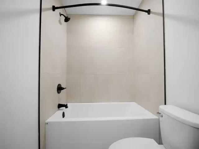 Townhouse for rent in Wedgewood, Alberta