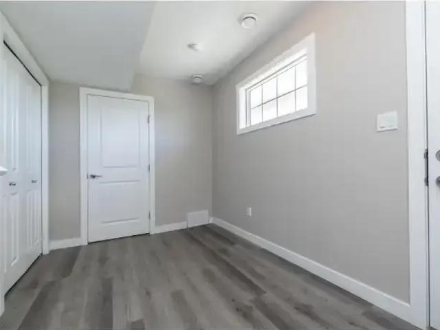 Townhouse for rent in Wedgewood, Alberta