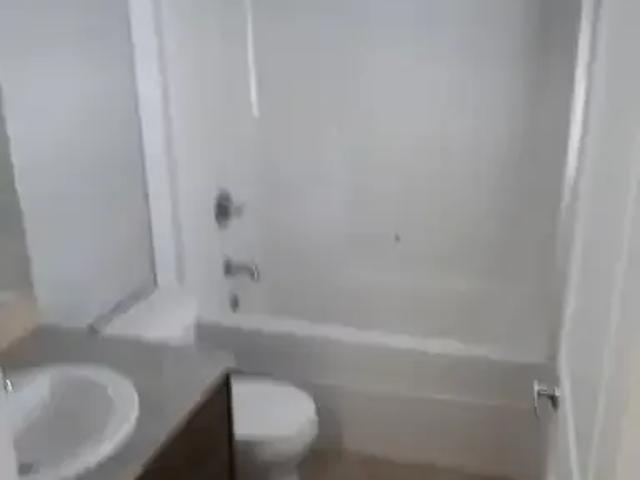 Townhouse for rent in Wedgewood, Alberta