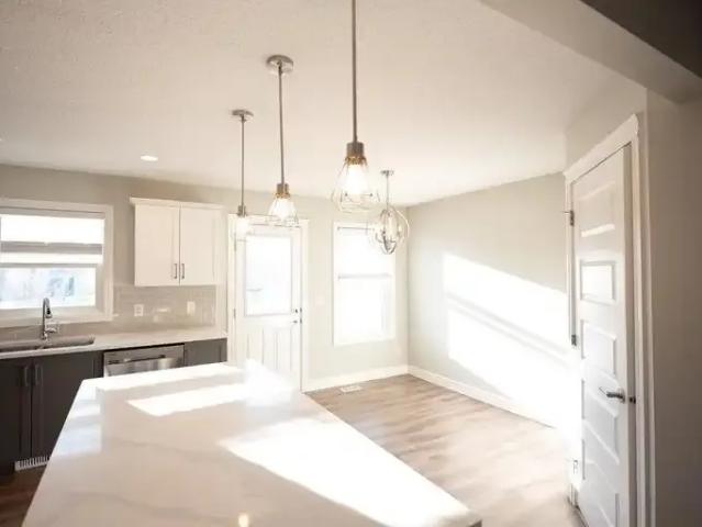 Townhouse for rent in Wedgewood, Alberta