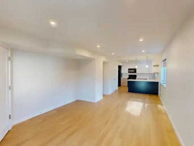 Townhouse for rent in Wedgewood, Alberta
