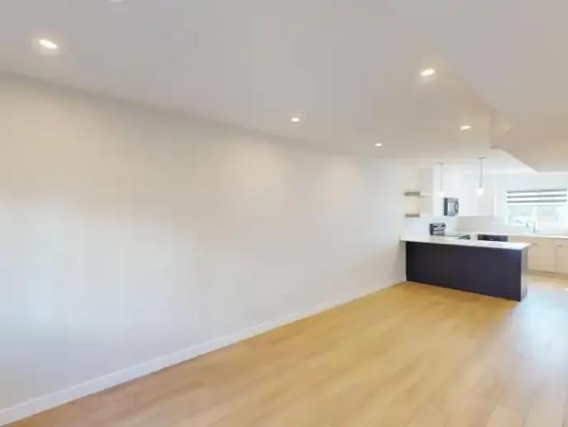 Townhouse for rent in Wedgewood, Alberta