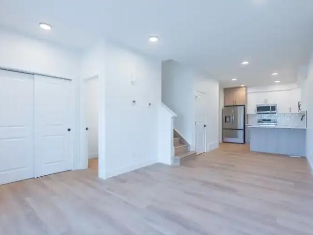 Townhouse for rent in Wedgewood, Alberta