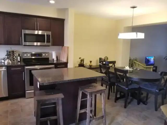 Townhouse for rent in Wedgewood, Alberta