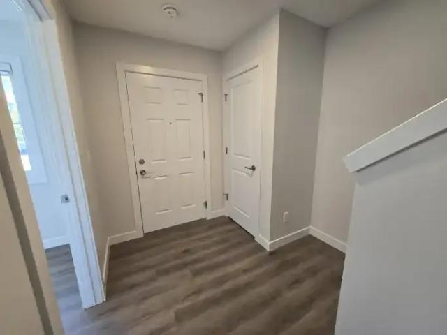 Townhouse for rent in Wedgewood, Alberta