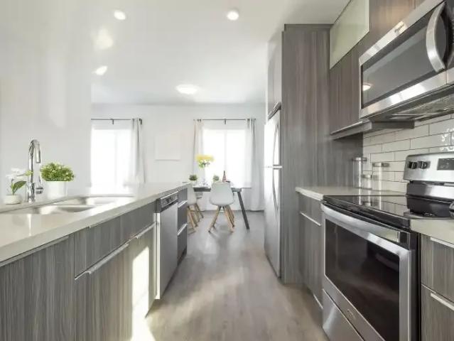 Townhouse for rent in Wedgewood, Alberta