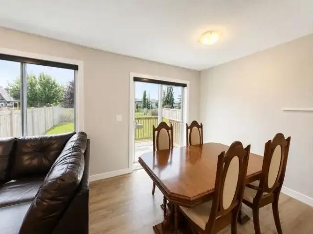 Townhouse for rent in Wedgewood, Alberta