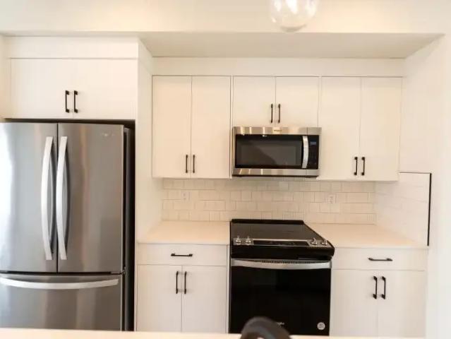 Townhouse for rent in Wedgewood, Alberta