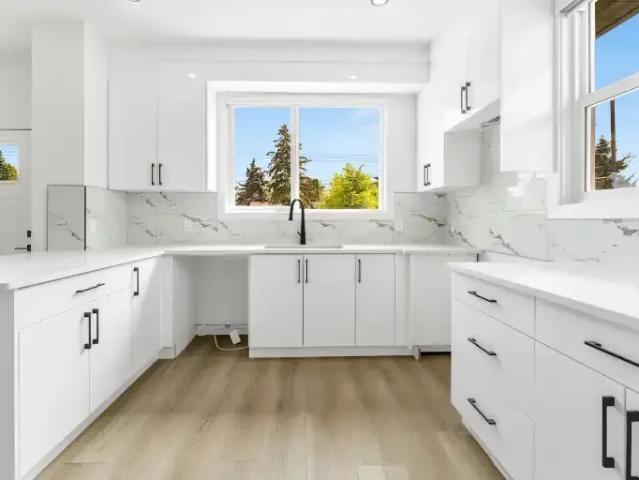 Townhouse for rent in Wedgewood, Alberta