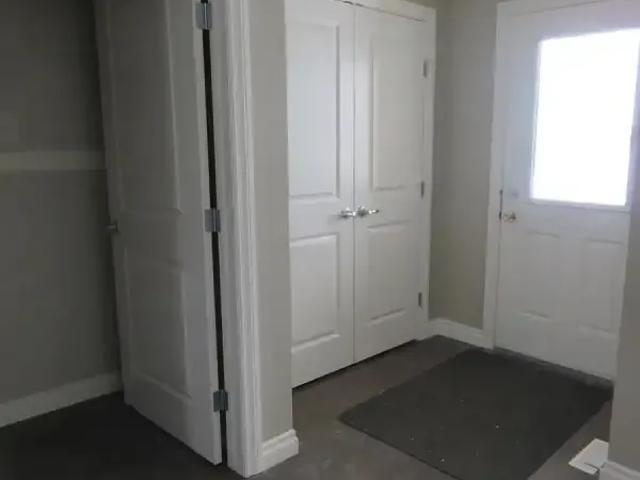 Townhouse for rent in Laurel, Edmonton