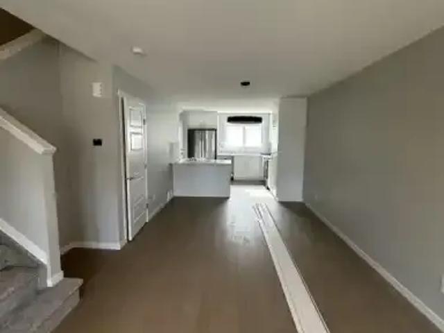 Townhouse for rent in Wedgewood, Alberta