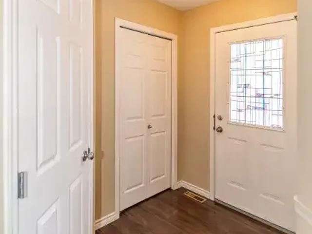 Townhouse for rent in Wedgewood, Alberta