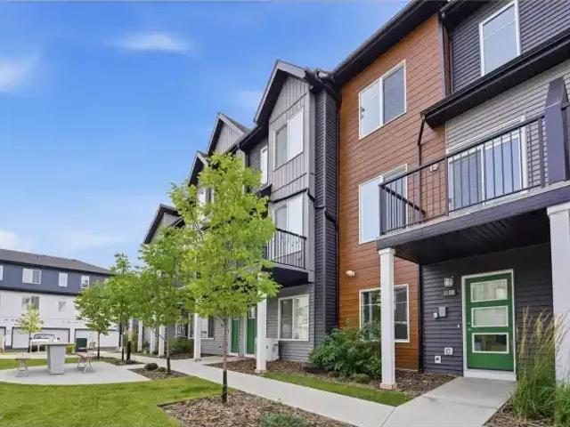 Townhouse for rent in The Orchards at Ellerslie, Edmonton