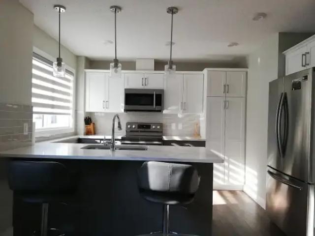 Townhouse for rent in Wedgewood, Alberta