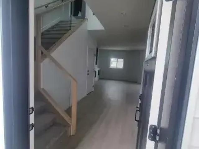 Townhouse for rent in Wedgewood, Alberta