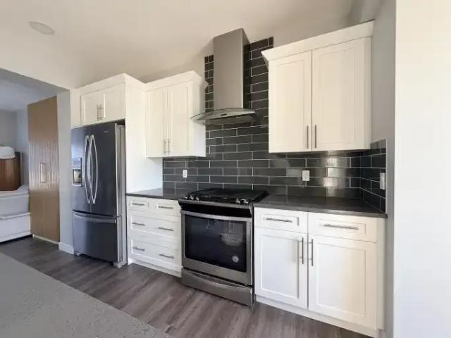 Townhouse for rent in Wedgewood, Alberta