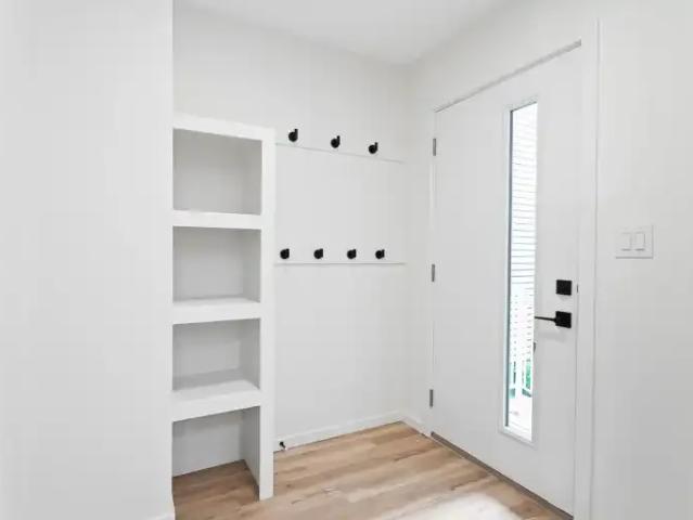 Townhouse for rent in Alberta Avenue, Edmonton