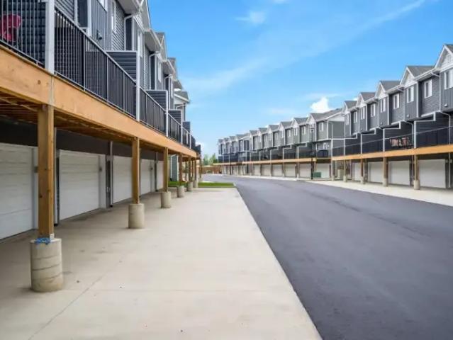 Townhouse for rent in Fort Mcmurray, Alberta