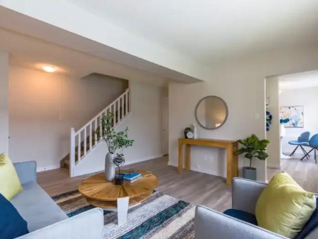 Townhouse for rent in Fort Saskatchewan, Alberta