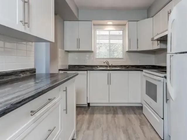 Townhouse for rent in Val Caron, Greater Sudbury