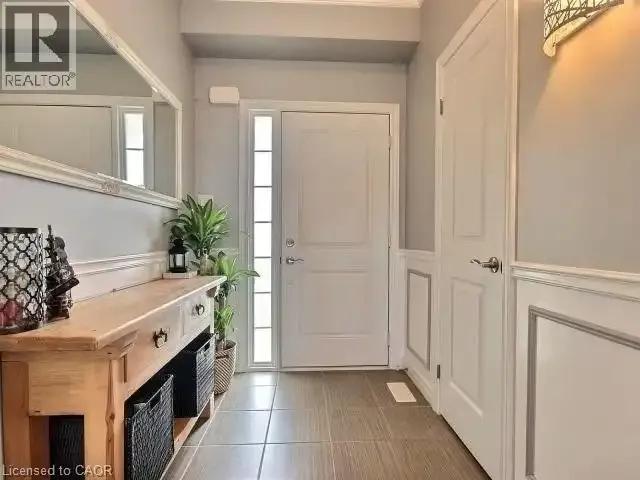 Townhouse for rent in Grimsby-on-the-Lake, Grimsby