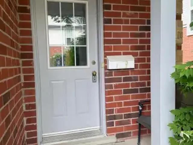 Townhouse for rent in Guelph, Ontario