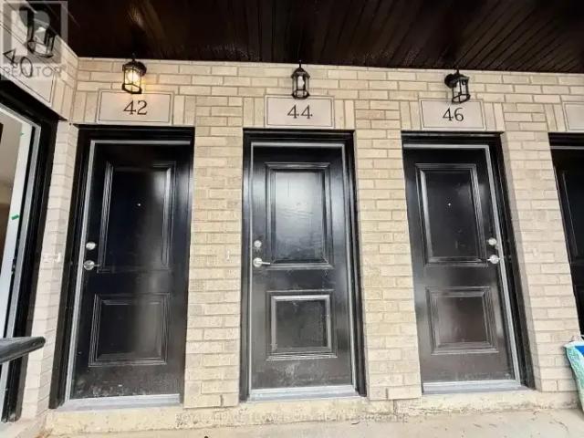 Townhouse for rent in Cambridge, Southwestern Ontario