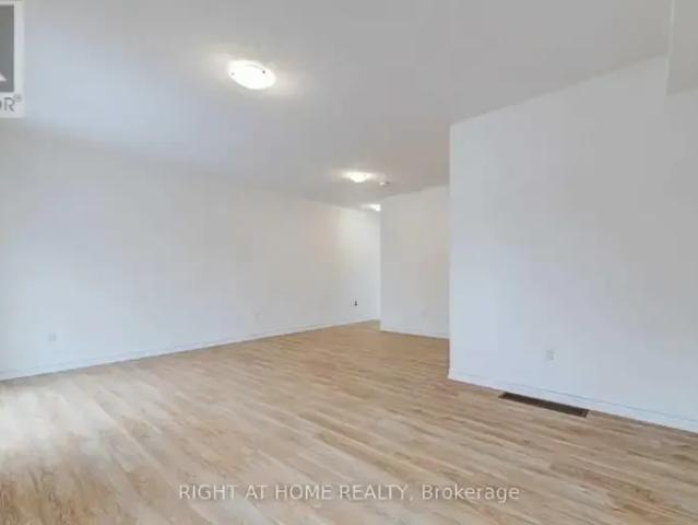 Townhouse for rent in Guelph