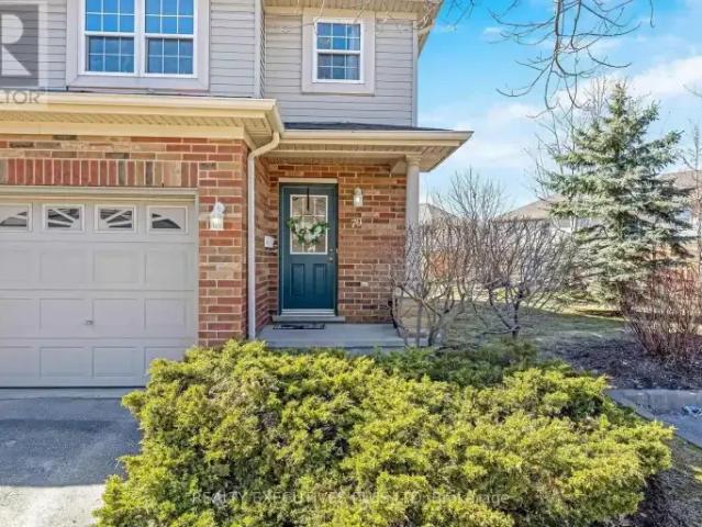 Townhouse for rent in Guelph, Ontario