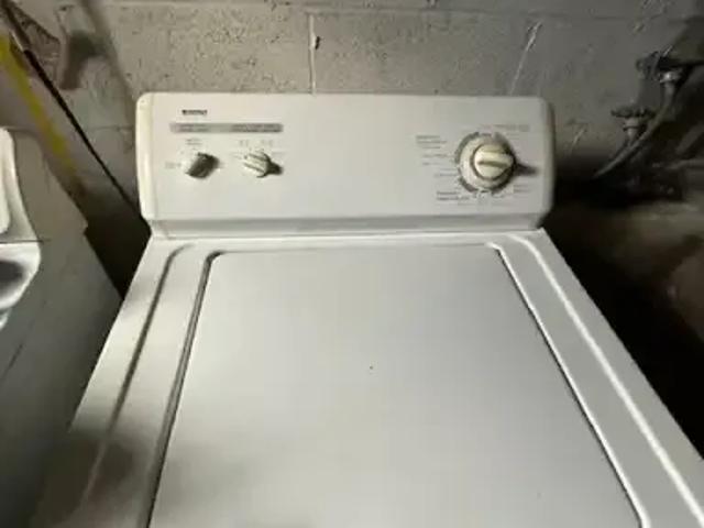 Townhouse for rent in Ancaster, Ontario