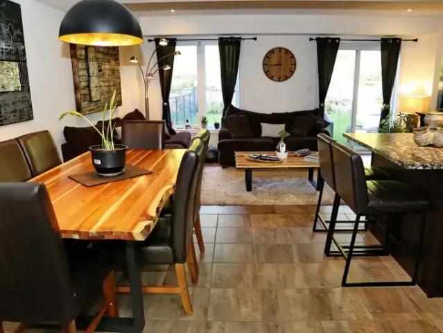 Townhouse for rent in Muskoka, Ontario