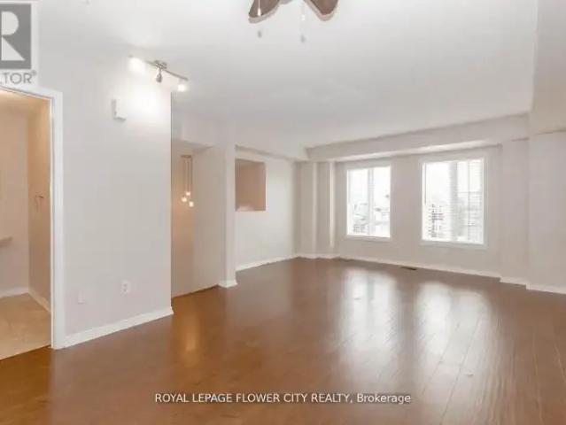 Townhouse for rent in Innisfil, Ontario