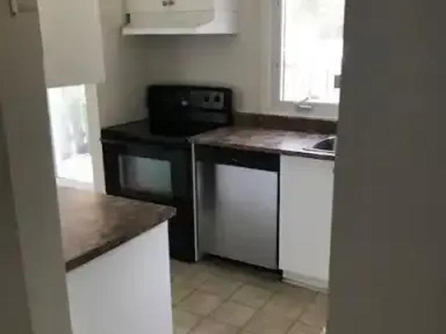 Townhouse for rent in Mulhurst Bay, Ontario