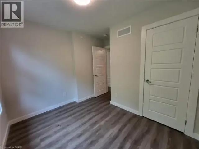 Townhouse for rent in Laurentian West, Kitchener