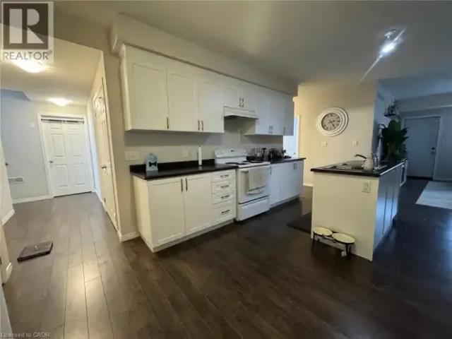 Townhouse for rent in Rosenberg, Kitchener