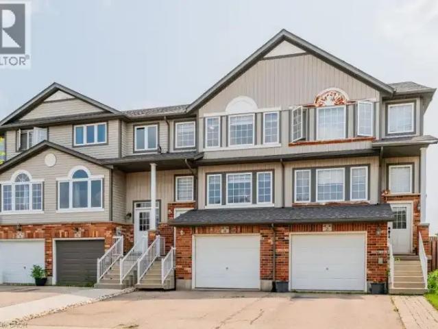 Townhouse for rent in Huron South, Kitchener