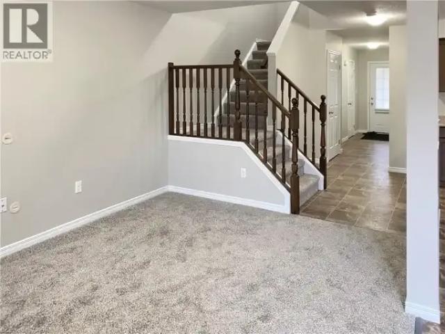 Townhouse for rent in Grand River South, Kitchener