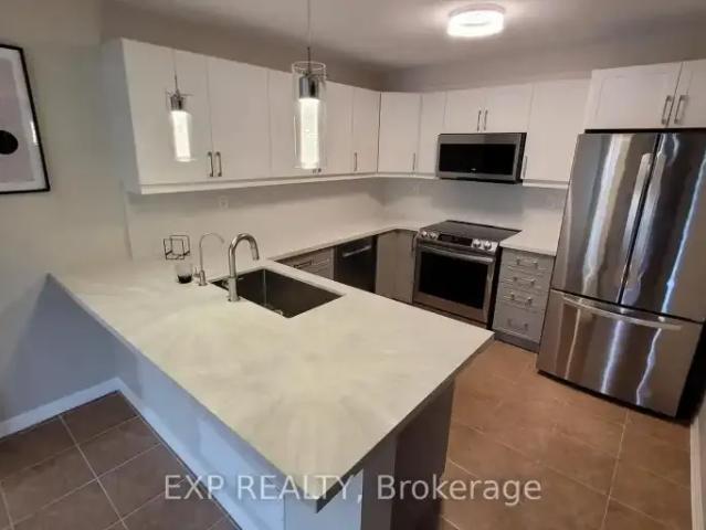 Townhouse for rent in Milton, Golden Horseshoe