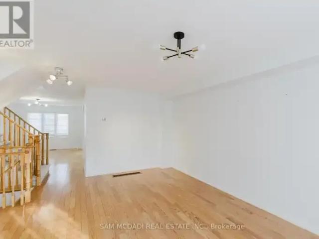 Townhouse for rent in Milton, Ontario