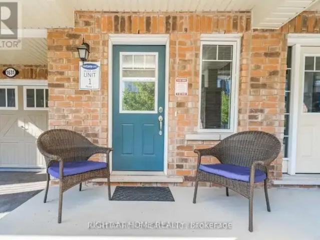 Townhouse for rent in Milton, Ontario