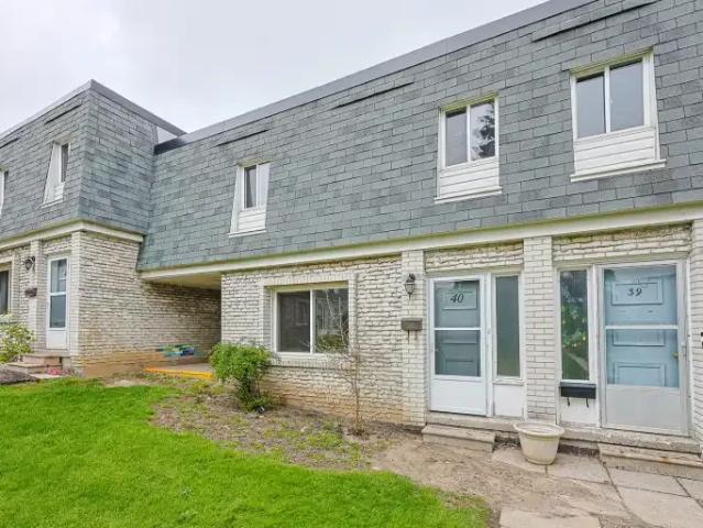 Townhouse for rent in Mississauga, Ontario