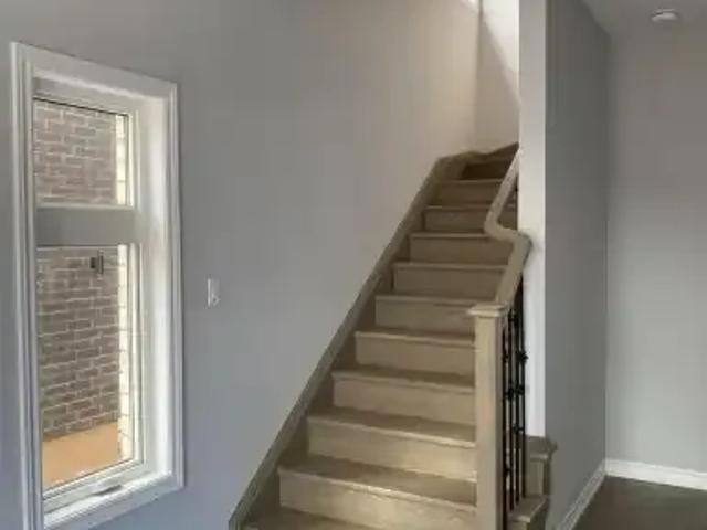 Townhouse for rent in Niagara Falls, Golden Horseshoe