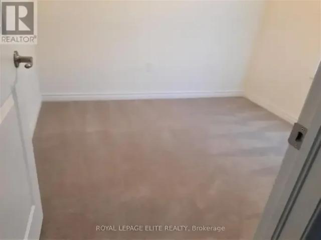 Townhouse for rent in Oakville