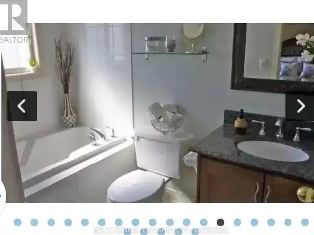 Townhouse for rent in Oakville