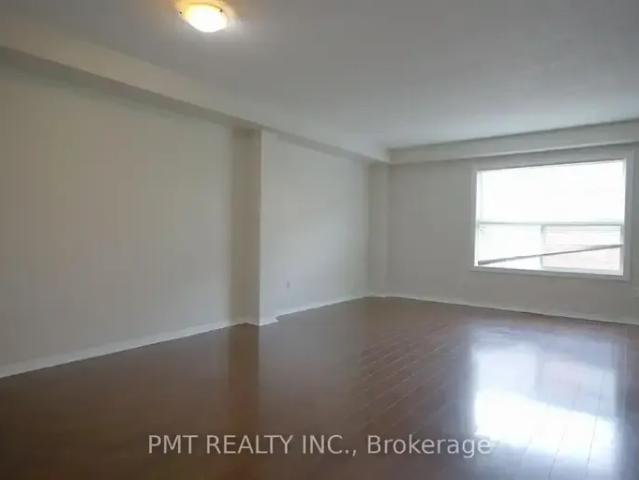 Townhouse for rent in Oakville