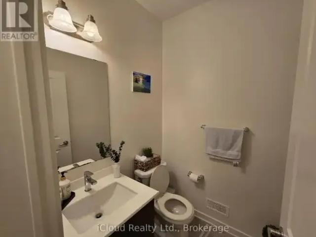 Townhouse for rent in Oakville, Ontario